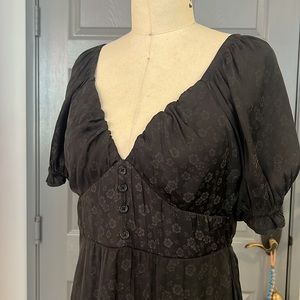 Black mini dress size small